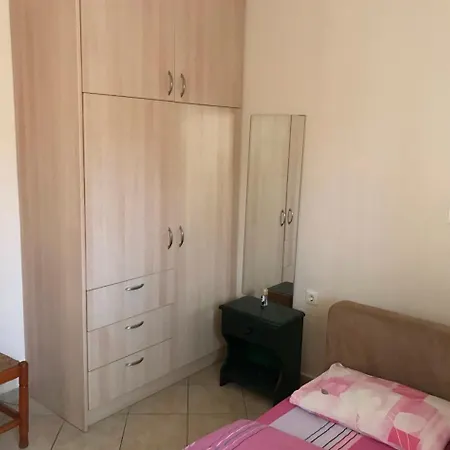 Port 3 Person Дом отдыха Аргостолион